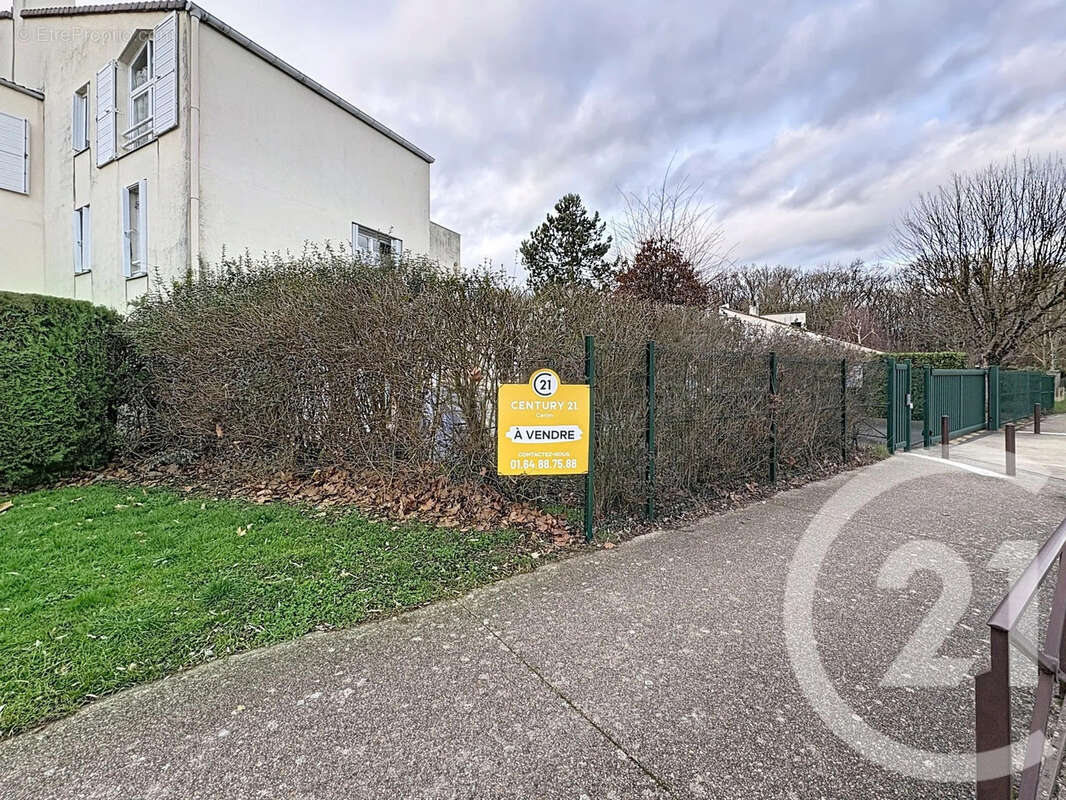Appartement à NANDY