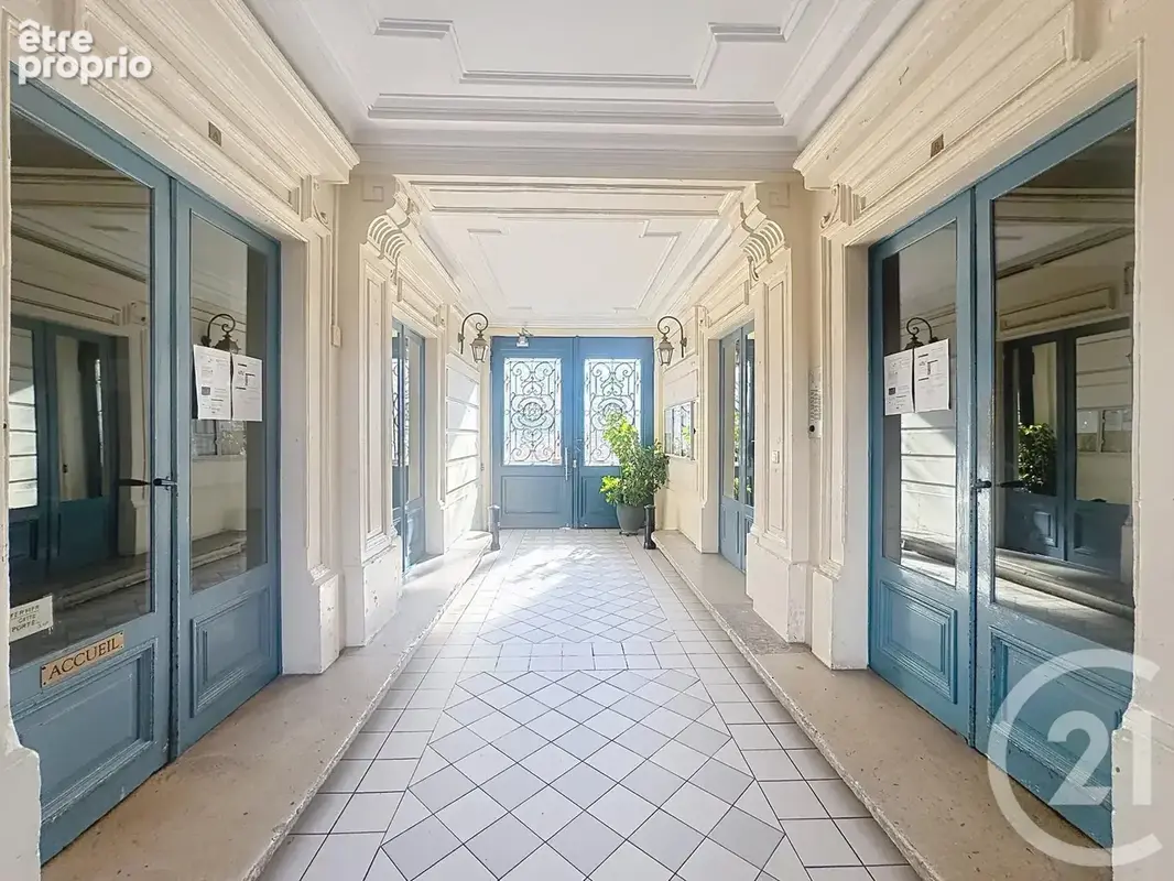 Appartement 2 pièces 45 m² à vendre à Paris-20e (75020) - photo 13