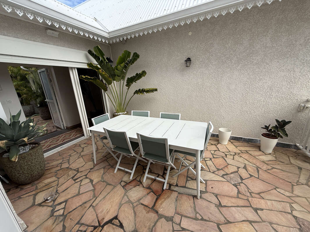 Maison à SAINT-PAUL