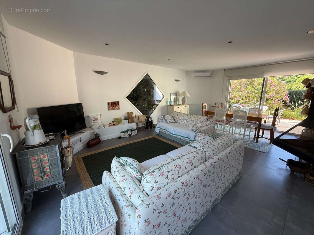 Maison à GUJAN-MESTRAS