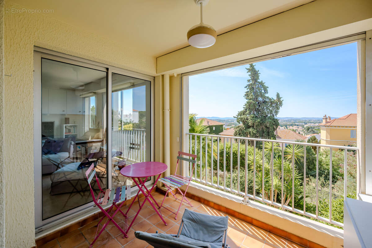 Appartement à HYERES