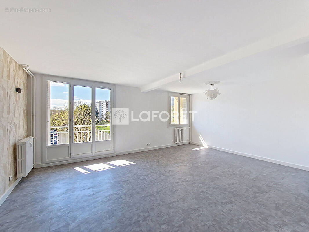 Appartement à CALUIRE-ET-CUIRE