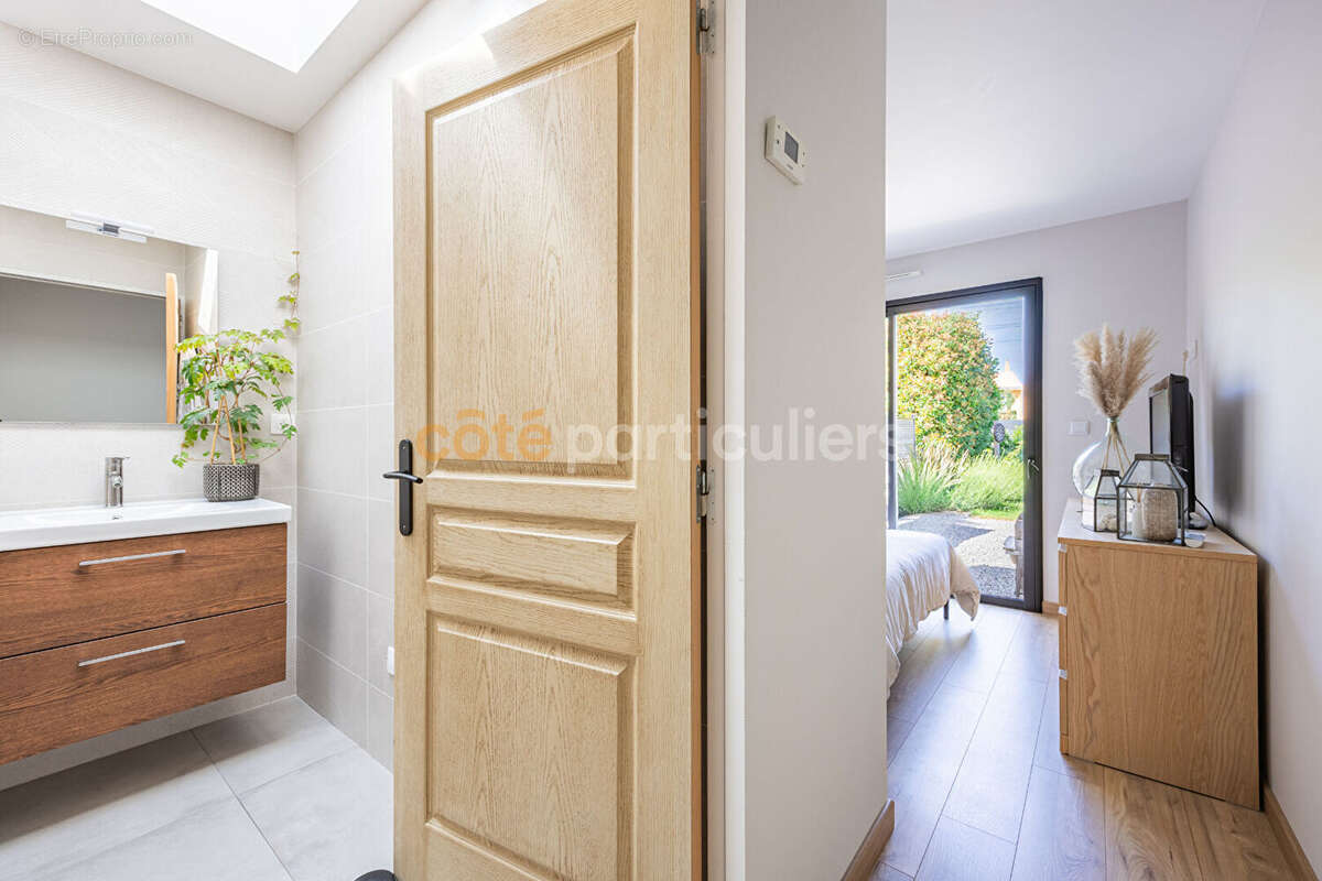 Maison à SAINT-SEBASTIEN-SUR-LOIRE