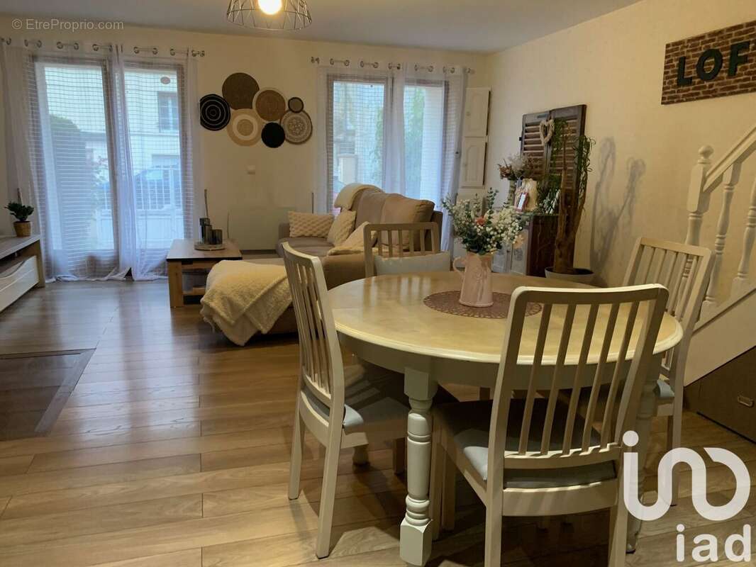 Photo 5 - Maison à VILLENEUVE-SUR-BELLOT