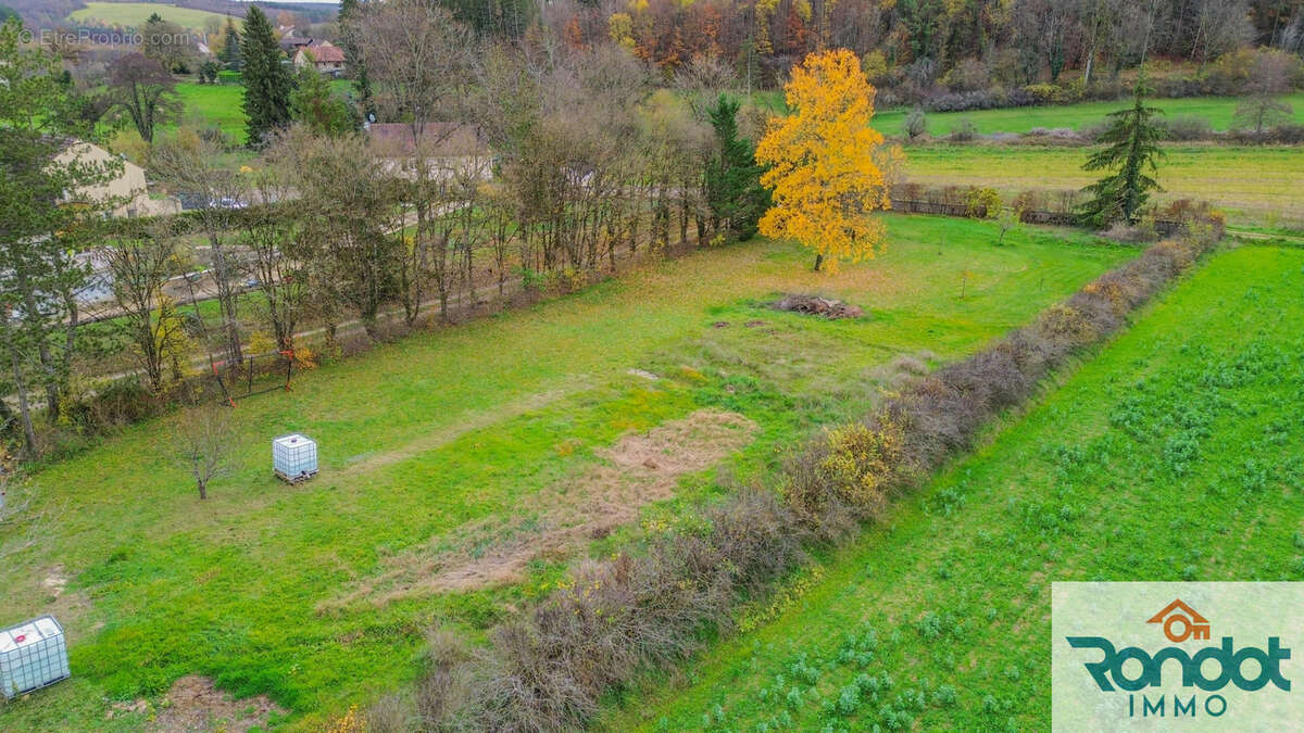Maison à MAREY-SUR-TILLE