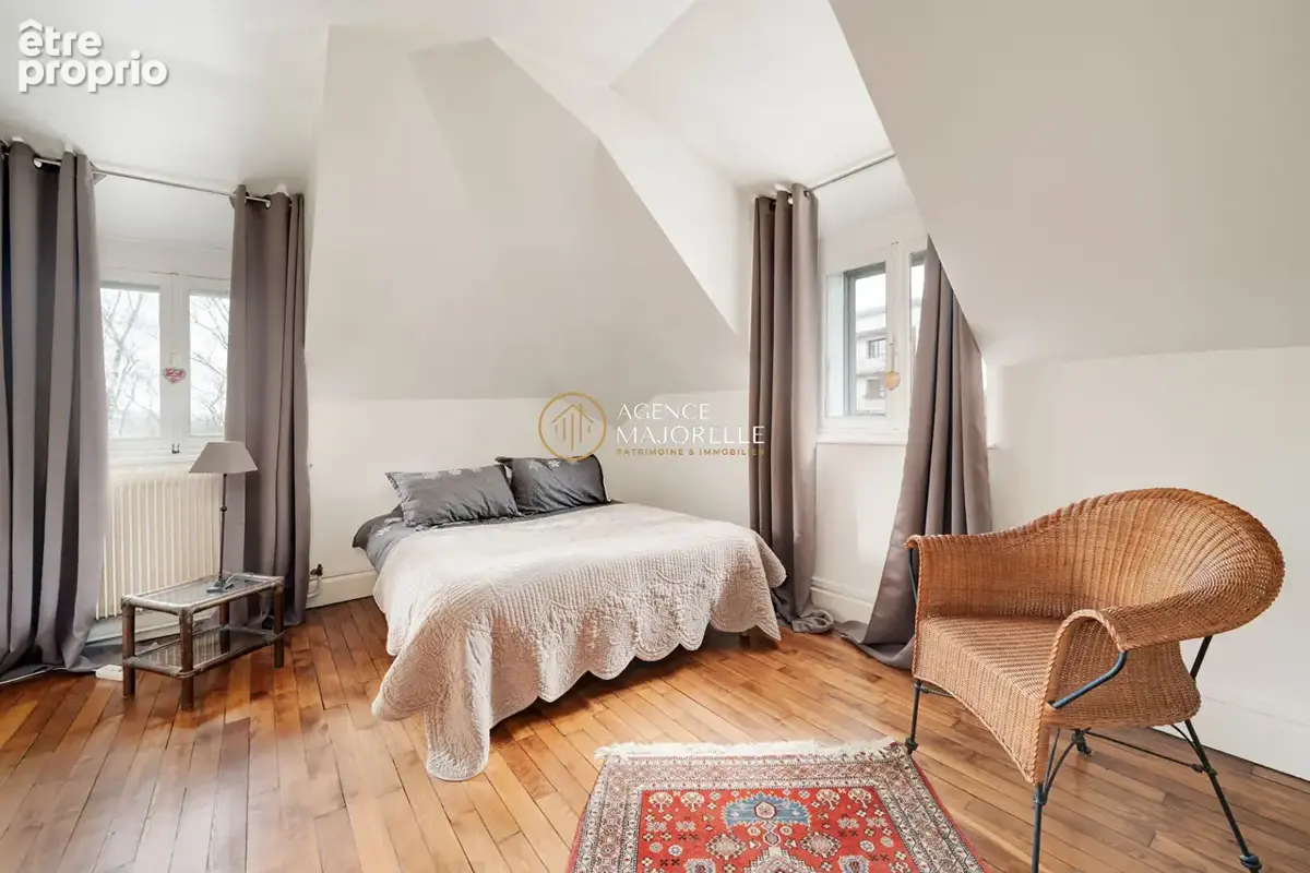 Épinal ,  Maison bourgeoise 250 m² avec  piscine et vue Moselle - photo 10