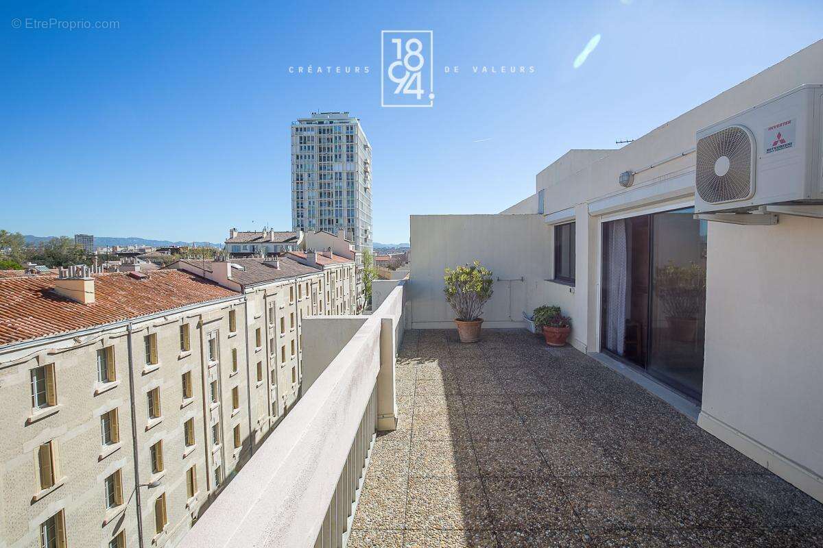 Appartement à MARSEILLE-7E