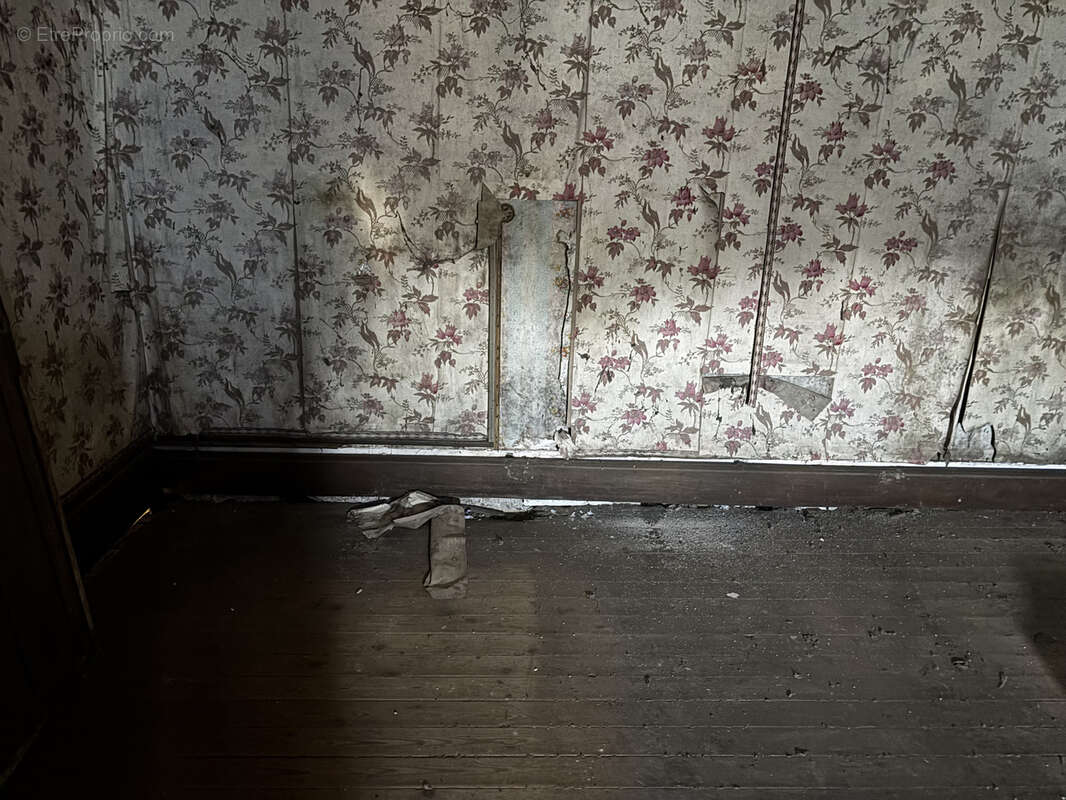 Maison à FOUGUEYROLLES