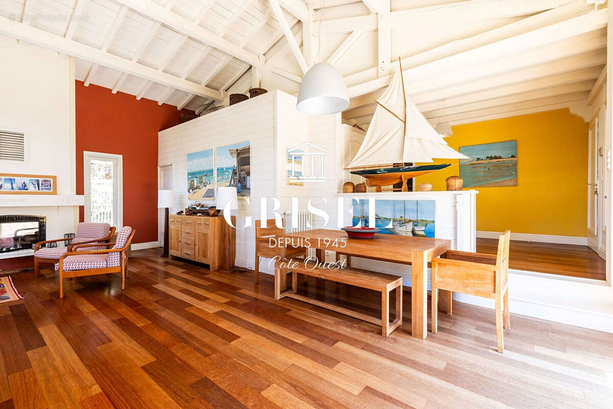 Maison à LEGE-CAP-FERRET