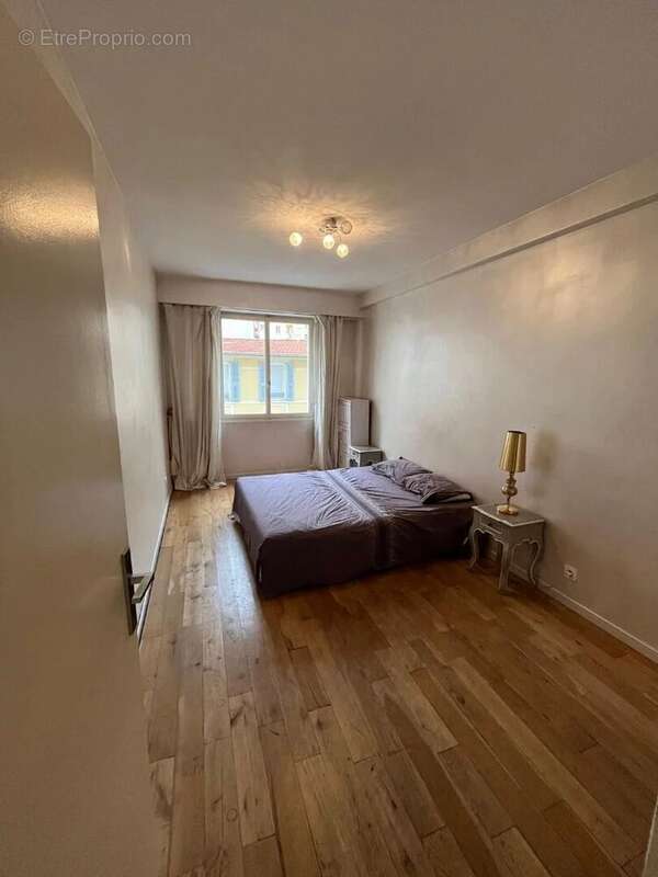 Appartement Nice 3 pièce(s) 82.45 m2 - photo 4
