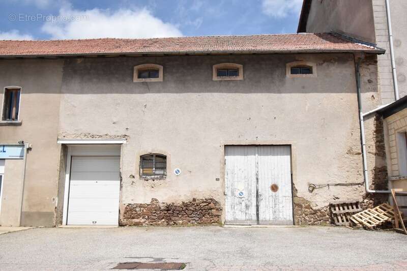 Maison à SAINT-AGREVE