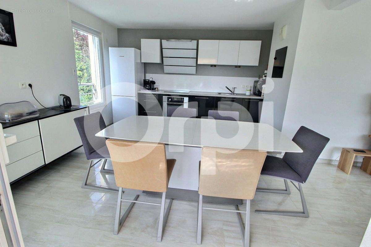 Appartement à MESSERY