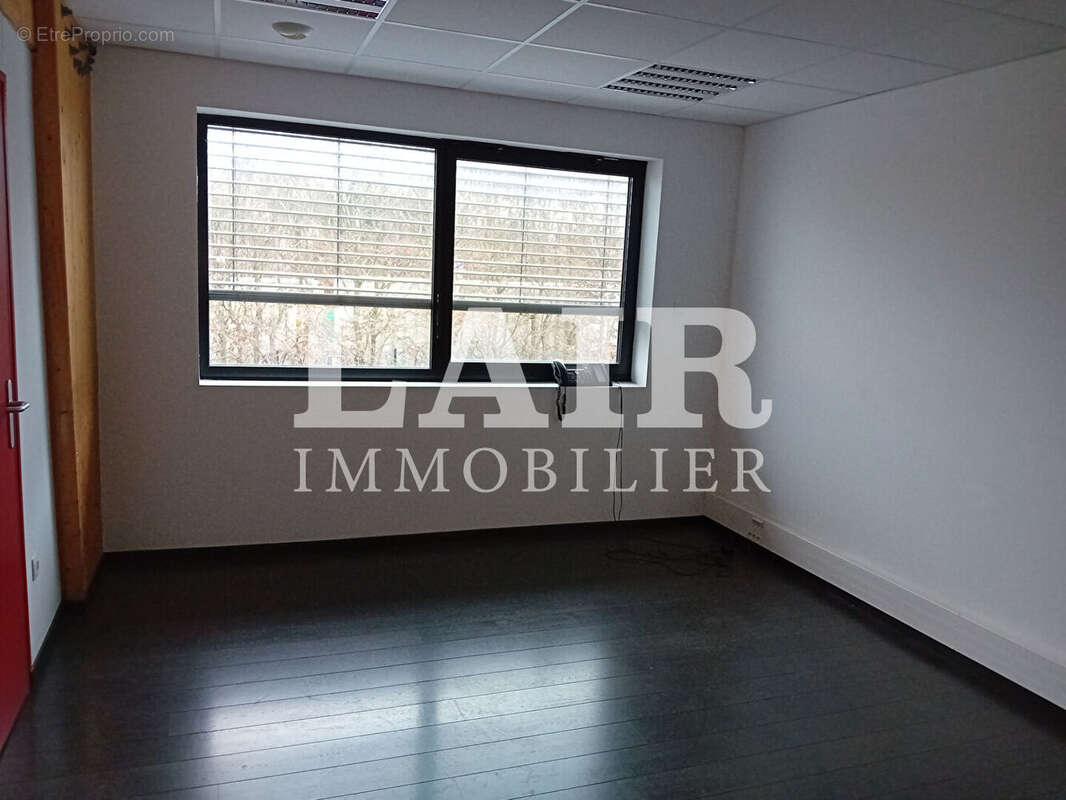 Commerce à BERD&#039;HUIS