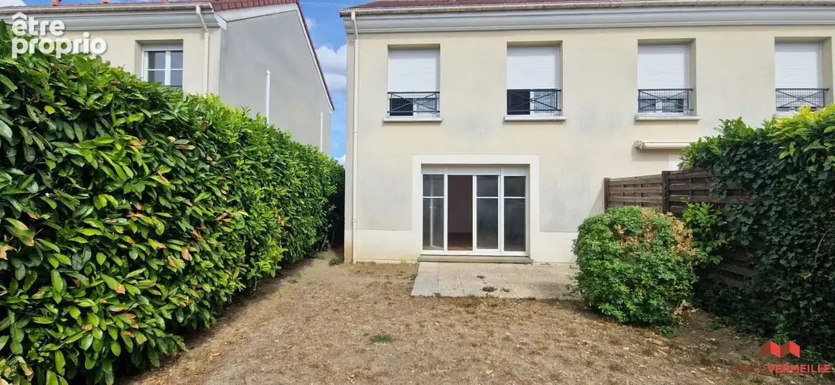 Maison 4 pièces 74 m² · à Chanteloup-les-Vignes · 74 m² · 282 000 €