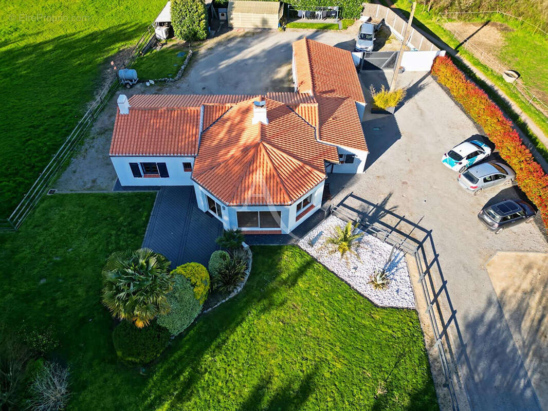 Maison à SAINT-GERVAIS