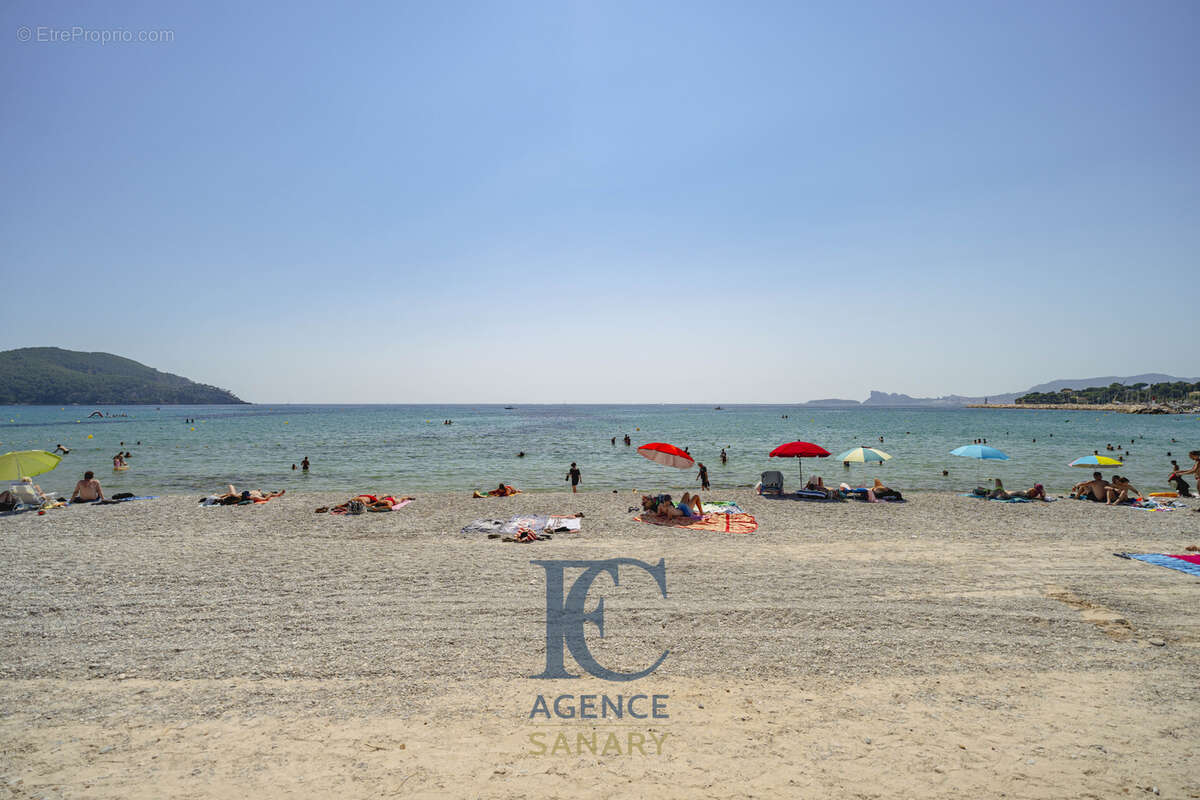 Appartement à SAINT-CYR-SUR-MER