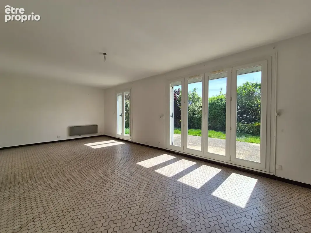 Maison 5 pièces 108 m² à montigny le bretonneux - photo 3