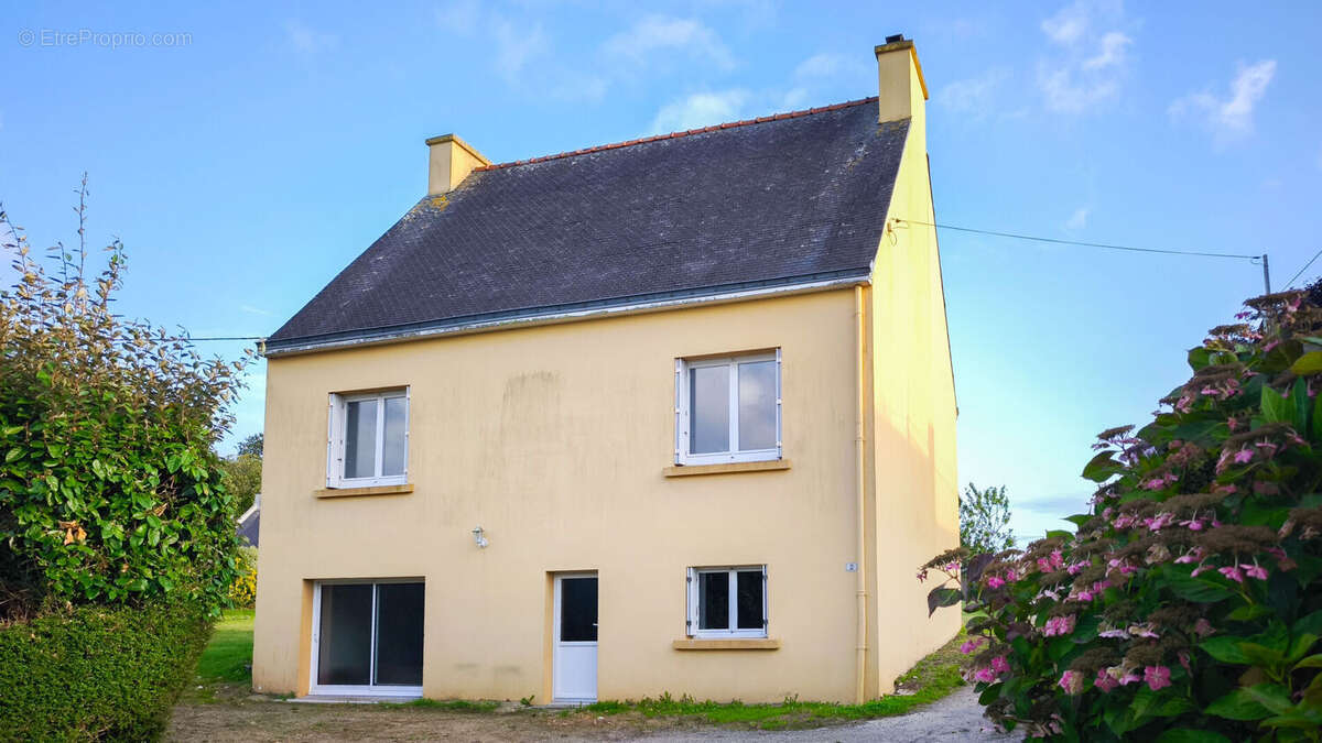 Trégunc - Secteur champêtre, maison 4 chambres et combles aménageables - photo 15