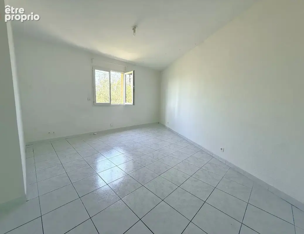AGDE-Maison contemporaine prête à accueillir vos projets ! - photo 8