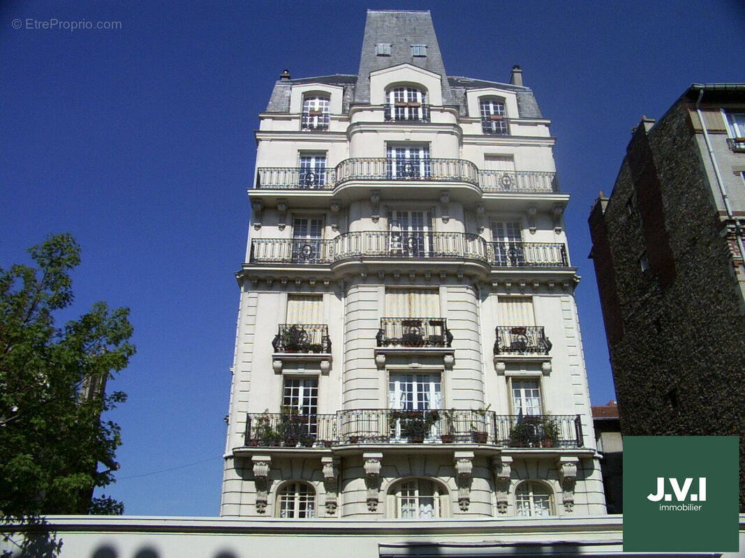 Appartement à ENGHIEN-LES-BAINS