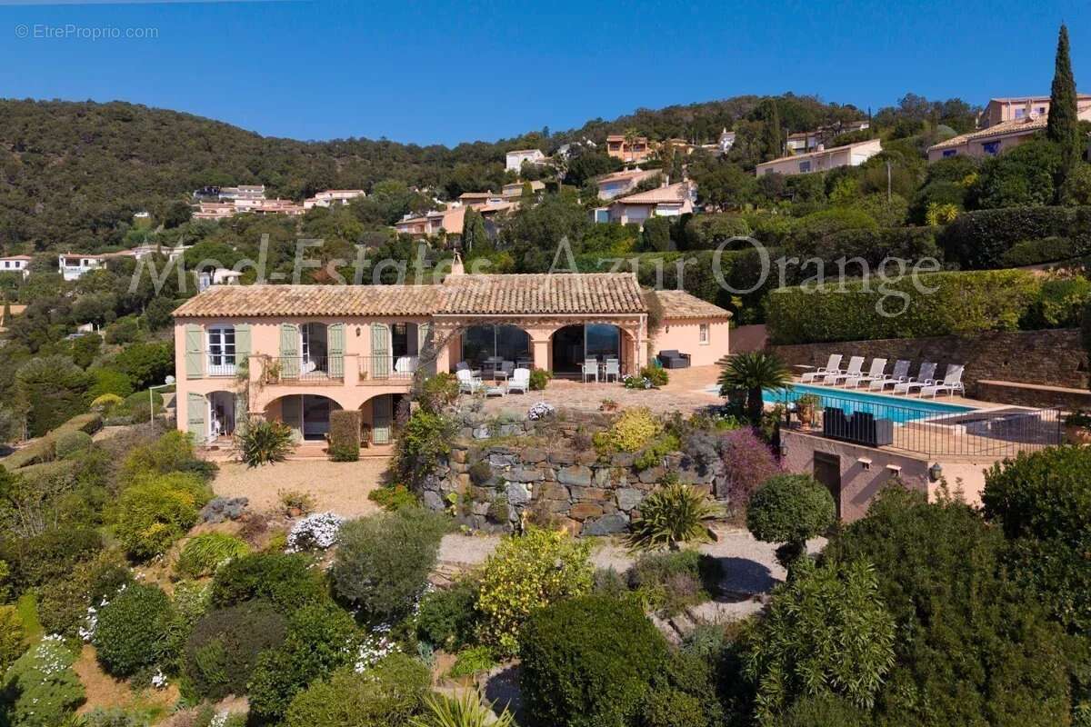 Maison à LA CROIX-VALMER