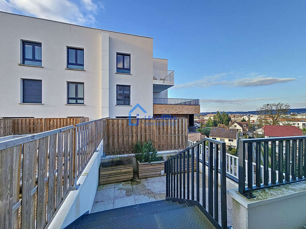 Appartement à MONTIGNY-LES-CORMEILLES