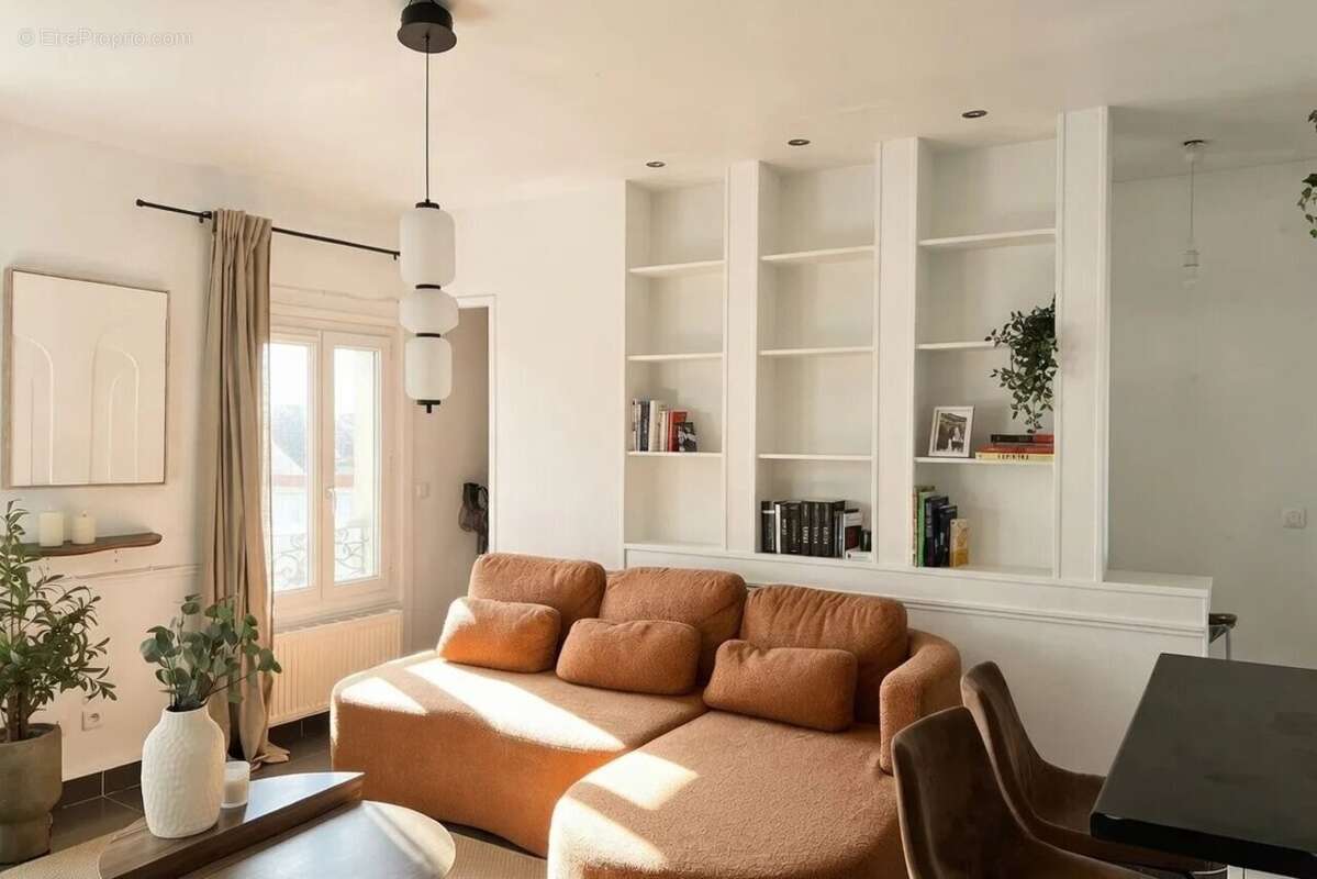 Appartement à SAINT-MAUR-DES-FOSSES