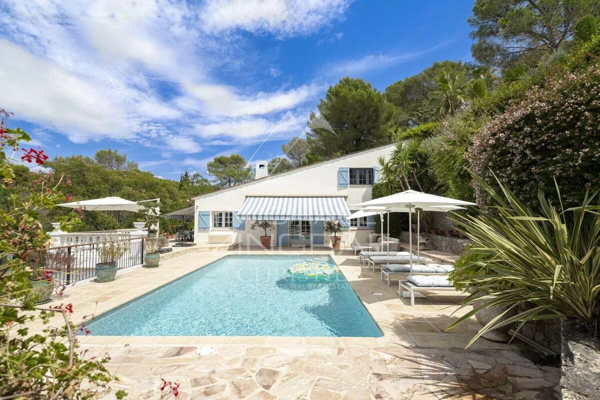 Maison à MOUGINS