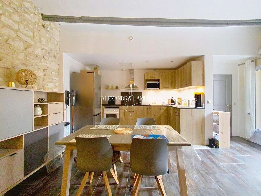 Photo 3 - Appartement à RESTINCLIERES