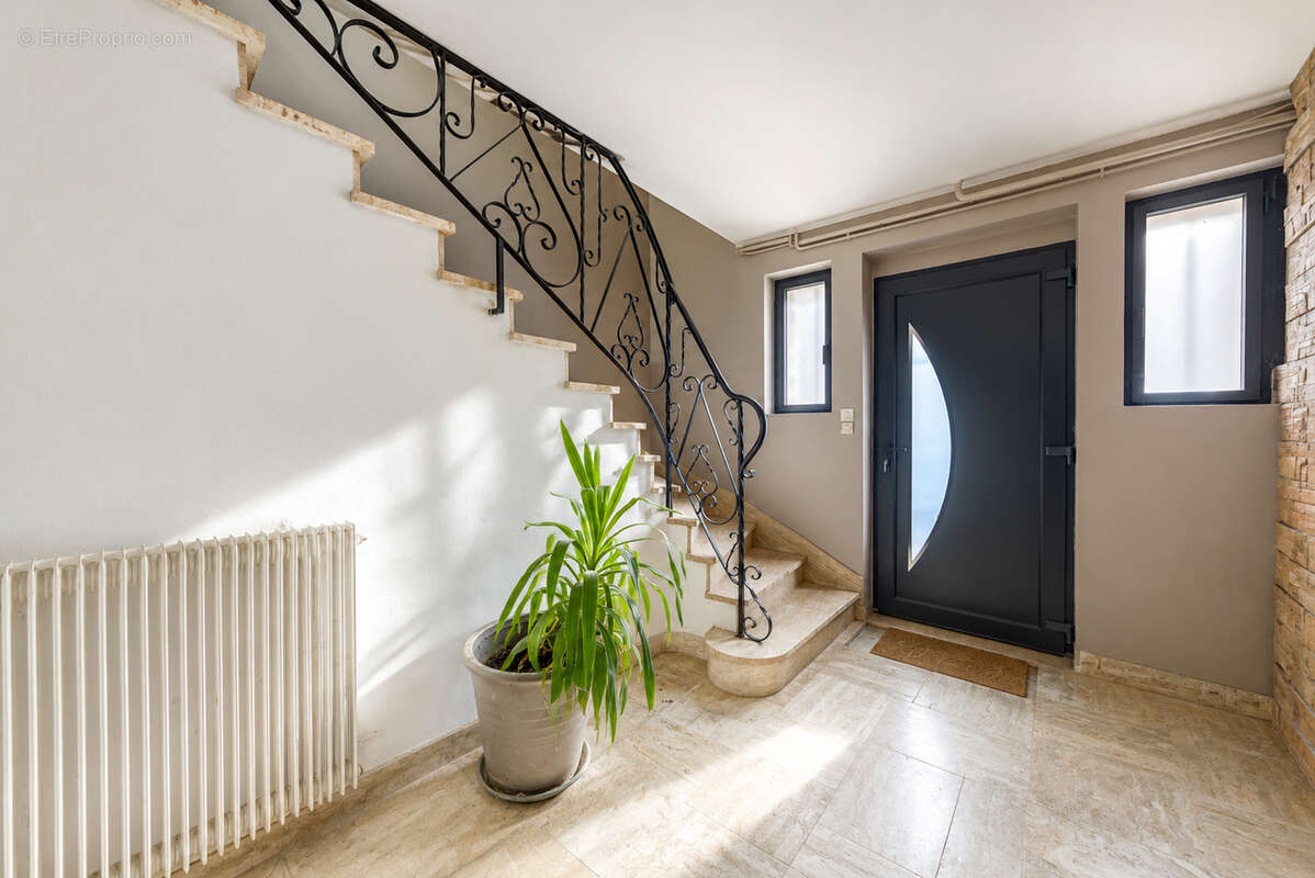 Maison à LE RHEU