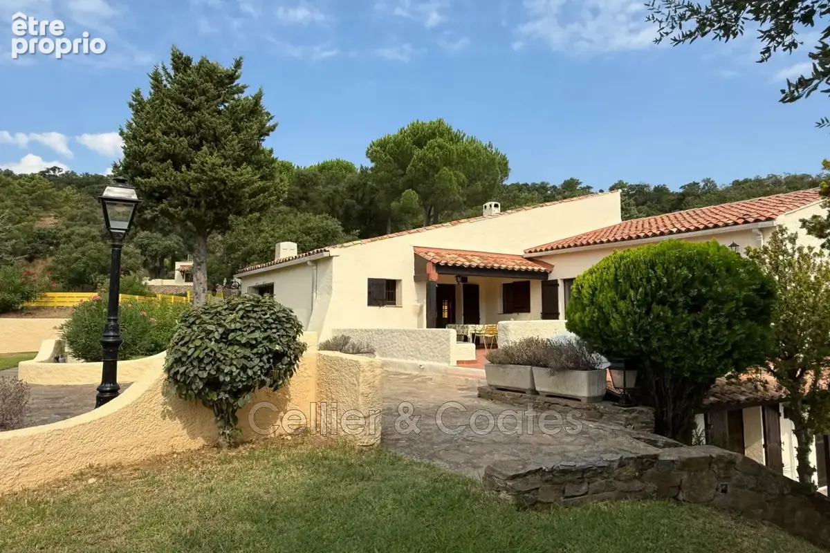Maison 239 m² à Bormes-Les-Mimosas  - photo 5