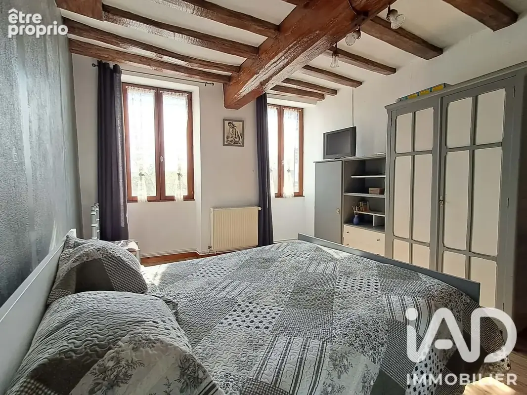 Photo 1 - Maison à LIGNY-LE-CHATEL