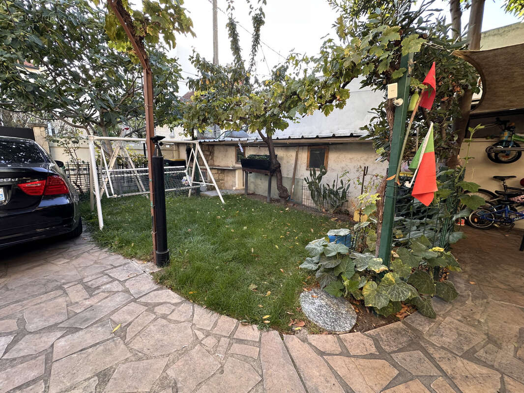 Maison à SAINT-DENIS