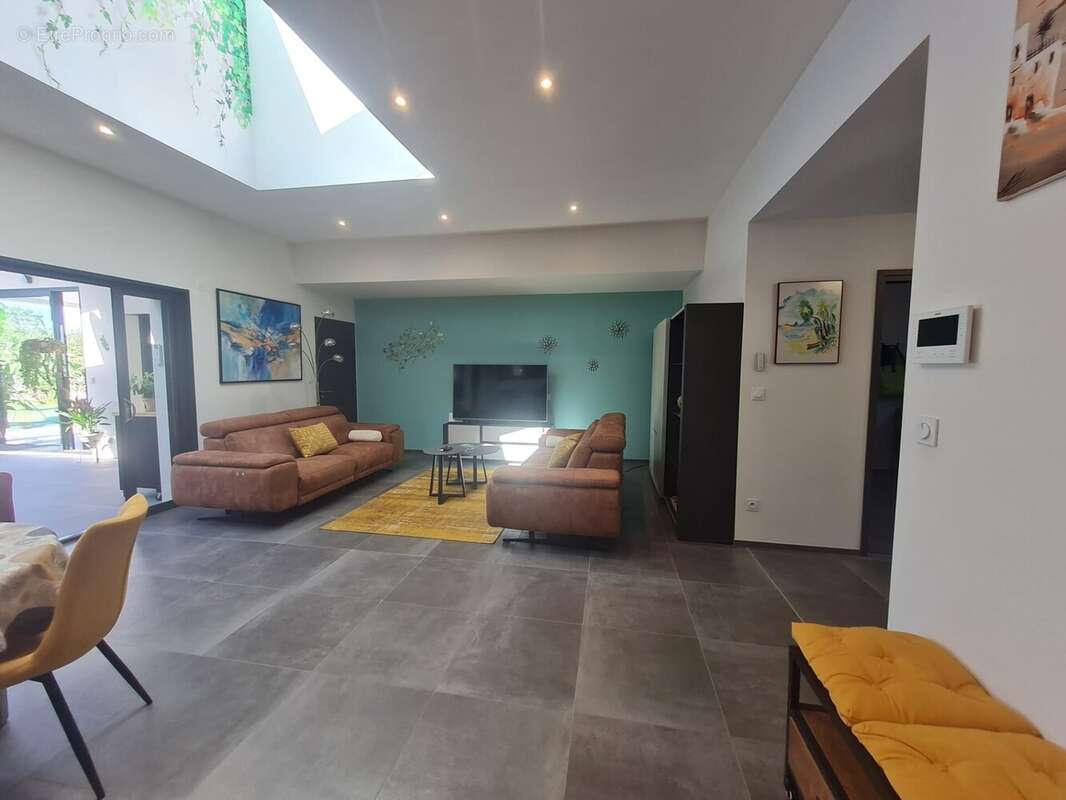 Maison à BOURG-EN-BRESSE