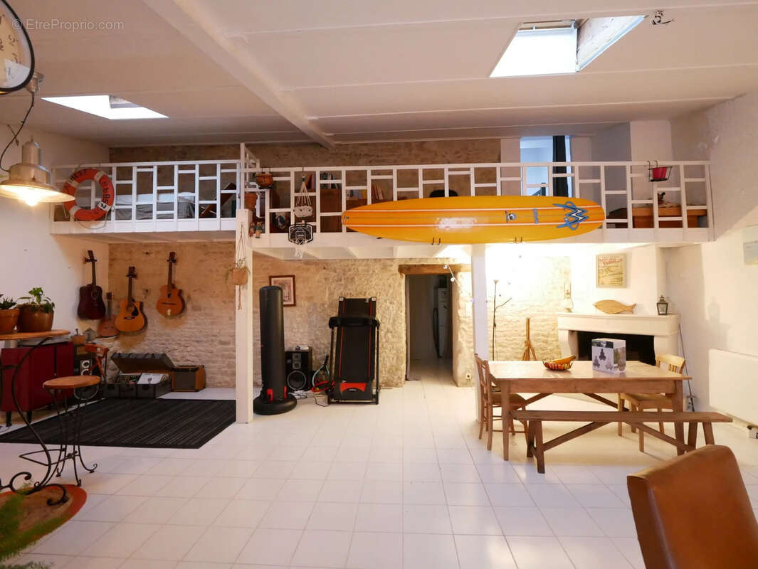 Maison à SAINT-MEDARD-D&#039;AUNIS