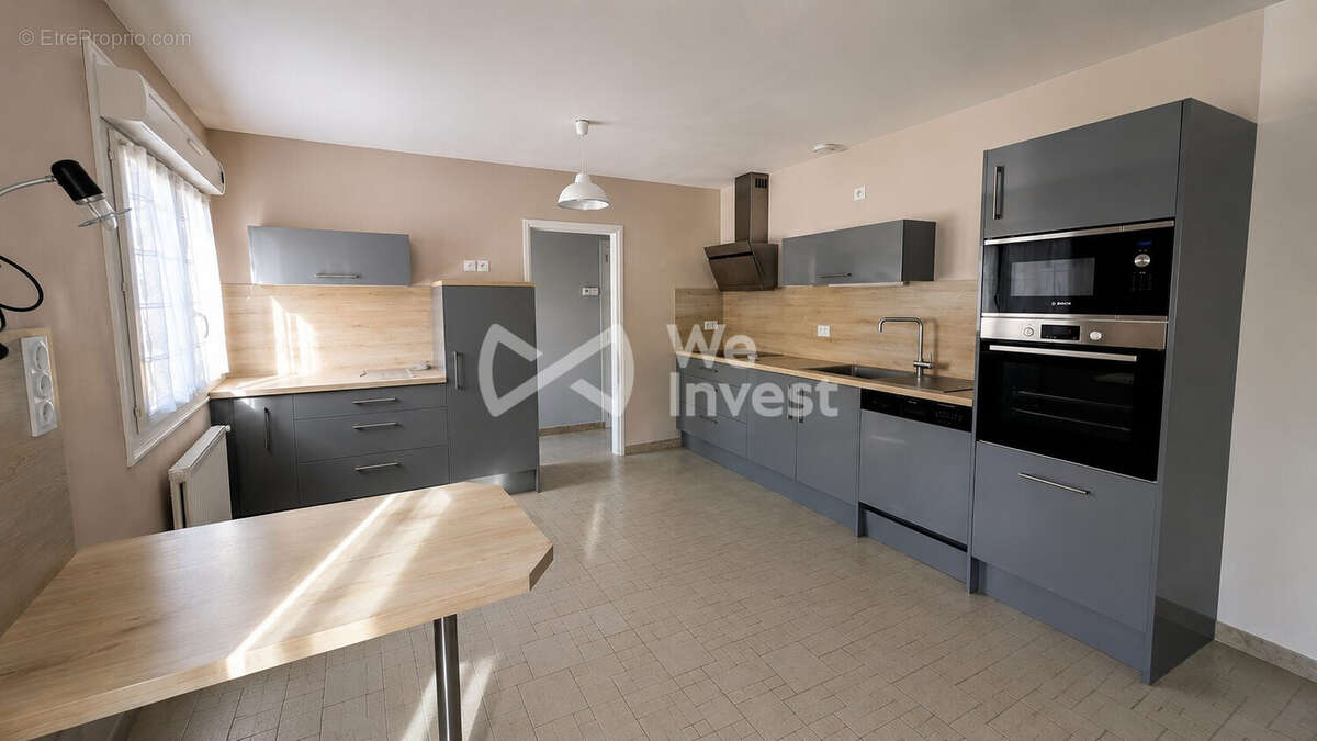 Maison 121 m² à Teloche  - photo 2