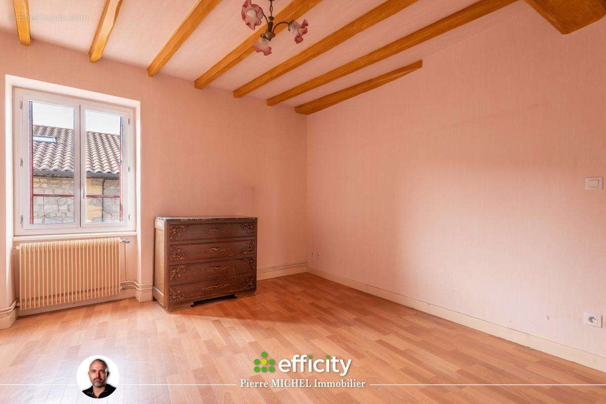 Appartement à MONTROTTIER