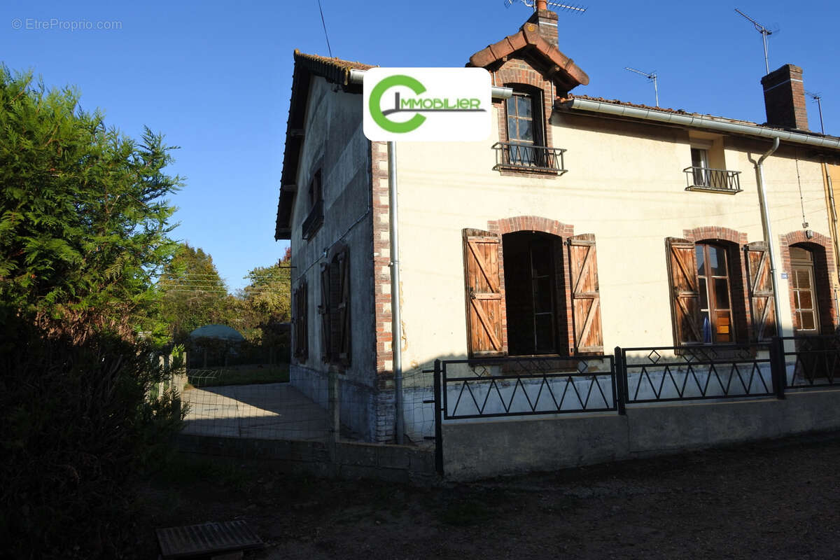 Maison à LA ROUGE