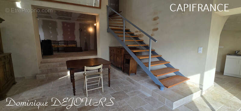 Maison à SAINT-MAURICE-EN-CHALENCON