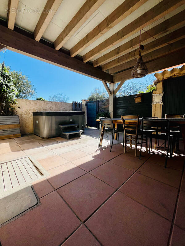 Maison à FRONTIGNAN