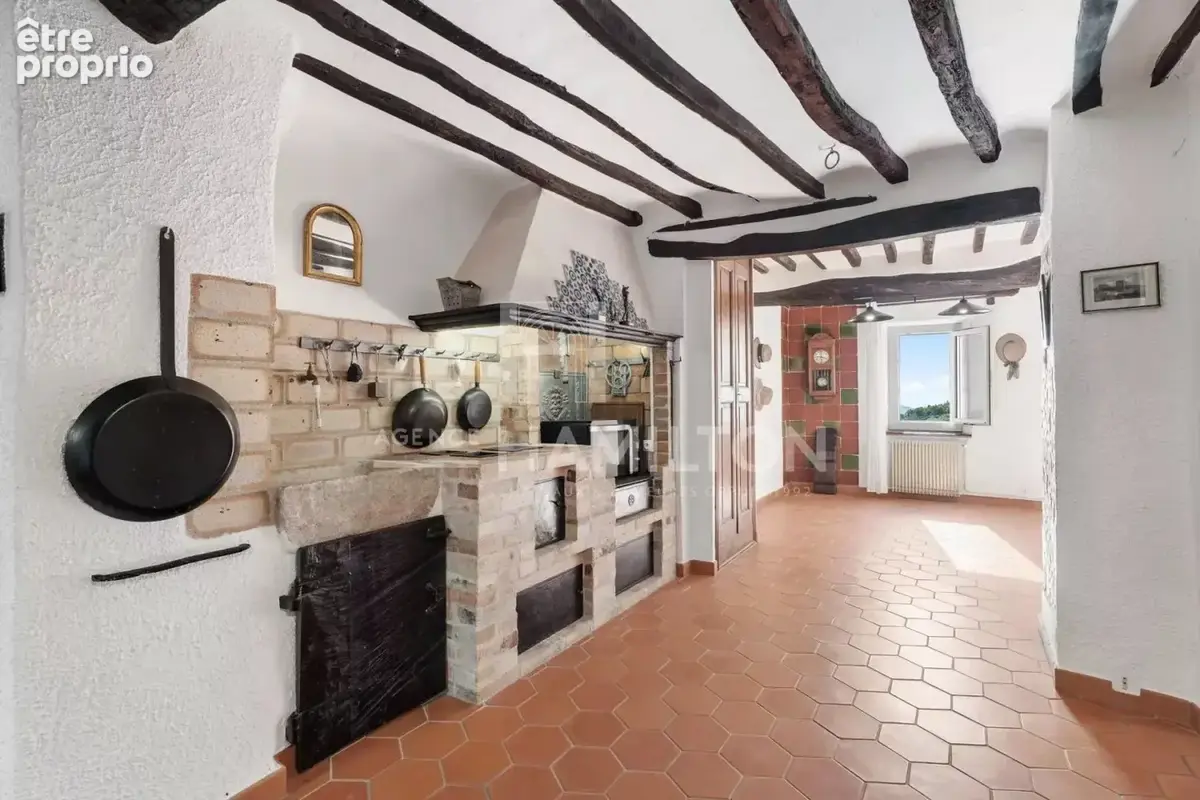 Maison de charme rénovée - MAGAGNOSC - cur du vieux village - photo 4