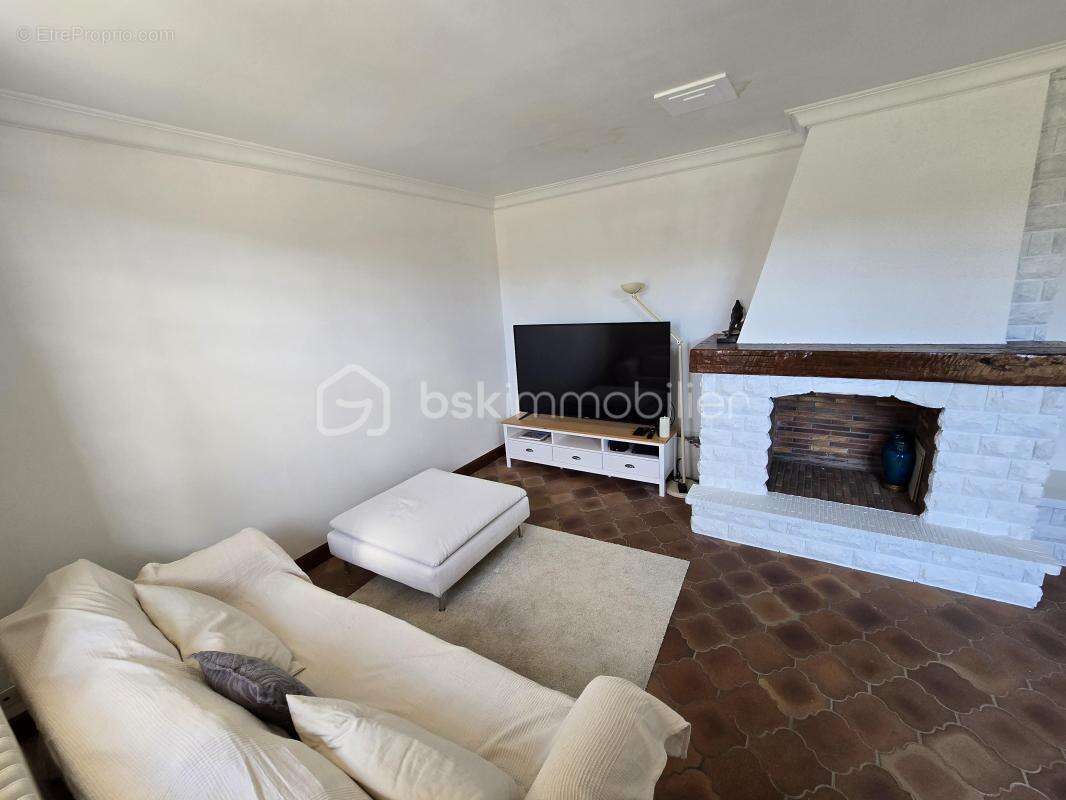 Maison à PAYRIN-AUGMONTEL