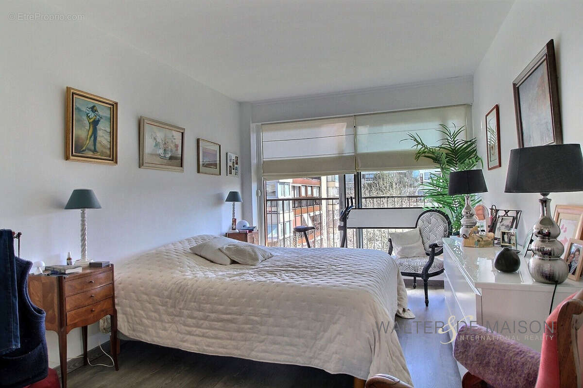 Appartement à LE CHESNAY