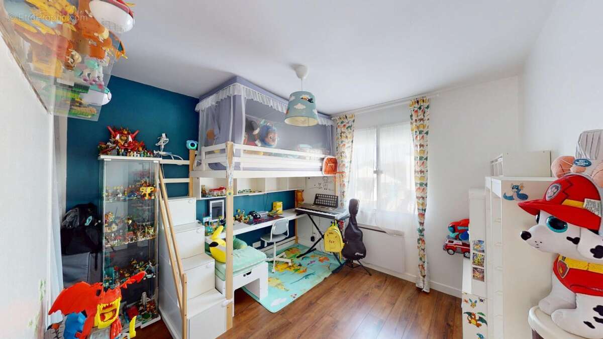 Maison à PONTAULT-COMBAULT