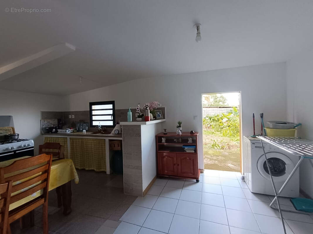 Maison à SAINTE-ROSE