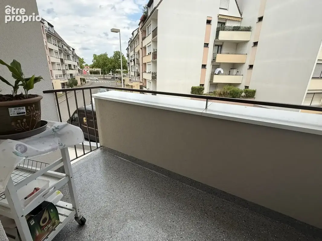 Appartement 65 m² à Colmar  - photo 4