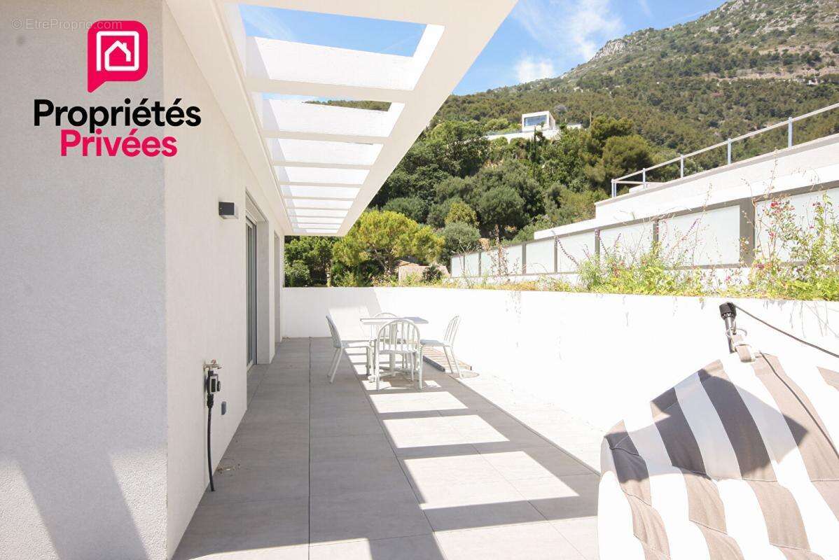 Appartement à BEAUSOLEIL