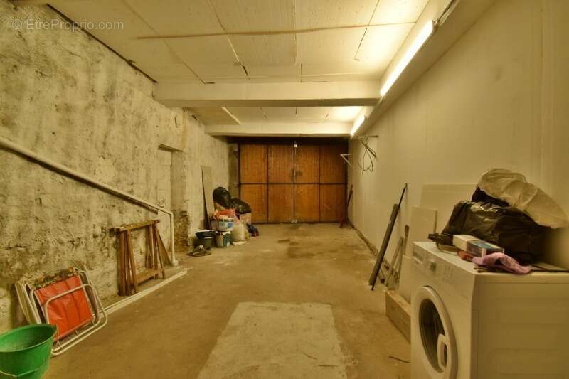 Appartement à VOLONNE