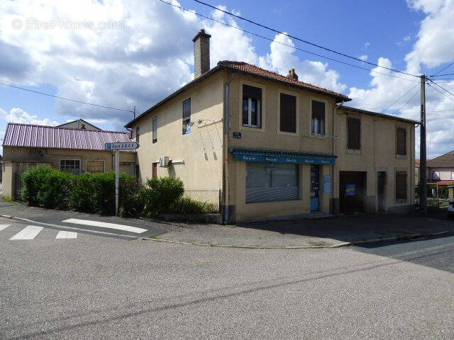 Appartement à AVRICOURT