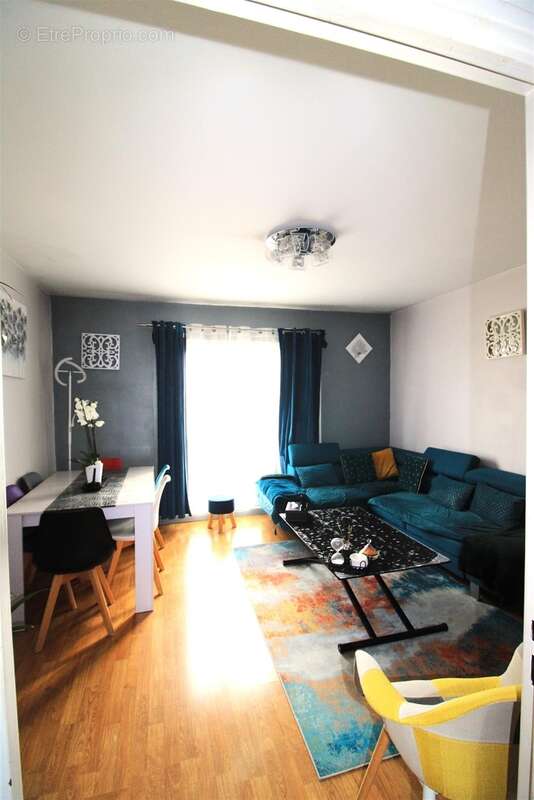 Appartement à YERRES
